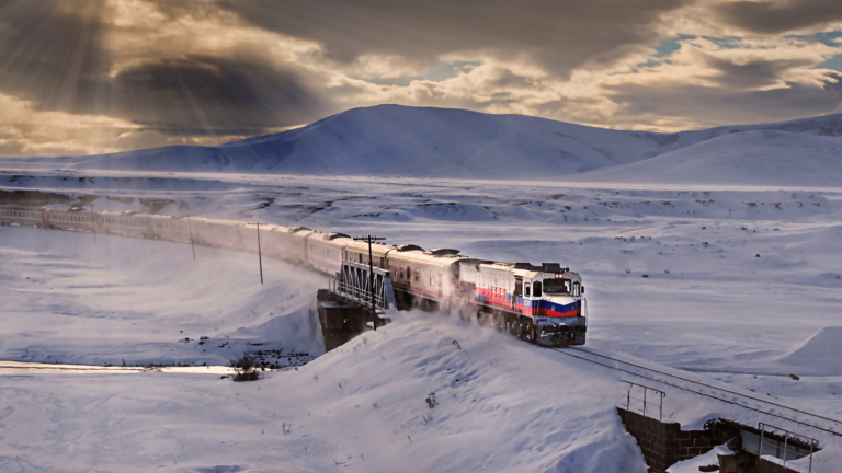 Doğudan Batıya Türkiye'nin Tren Rotaları ve Seyahat Rehberi