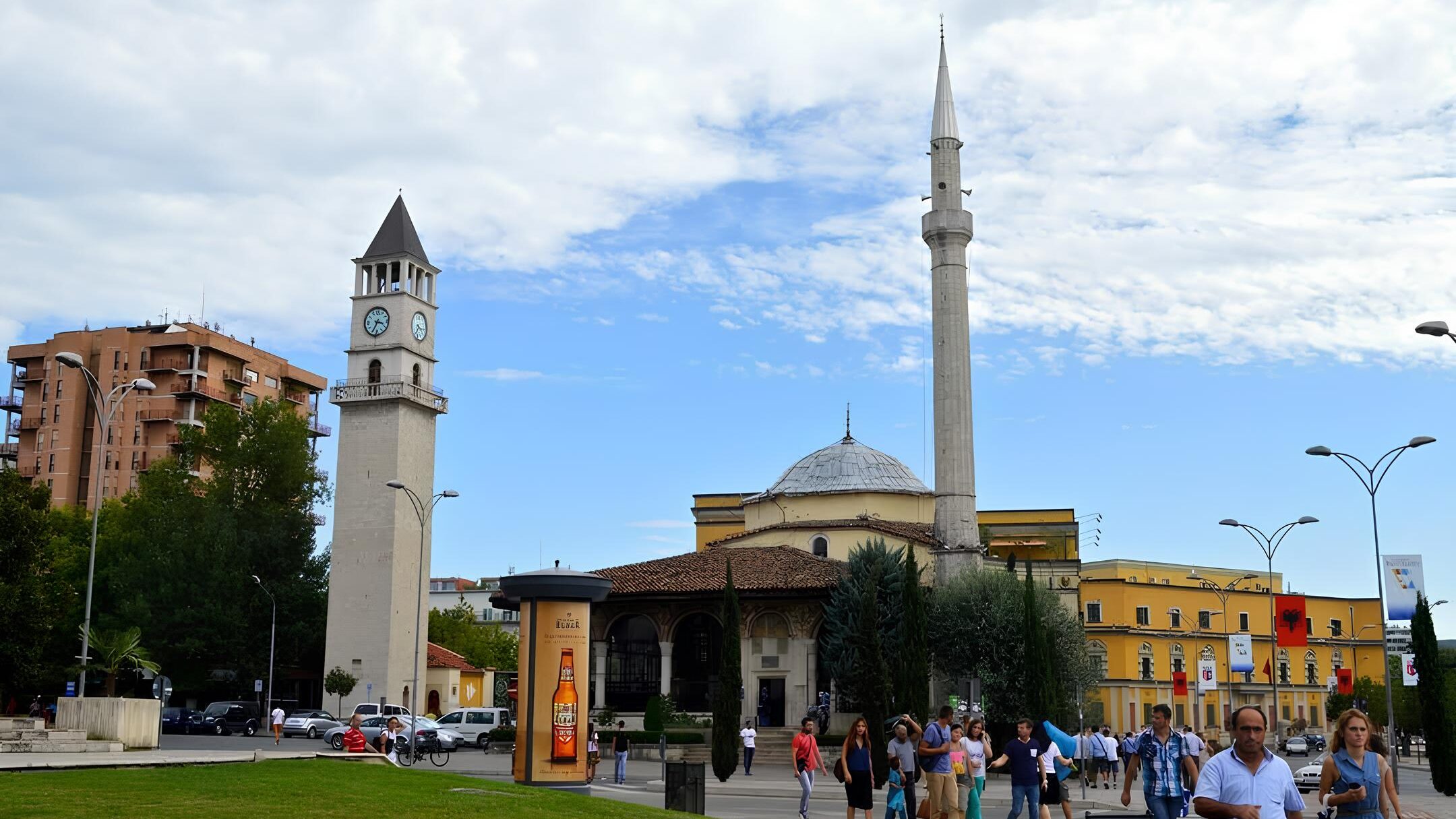 ethem paşa camii ve saat kulesi

